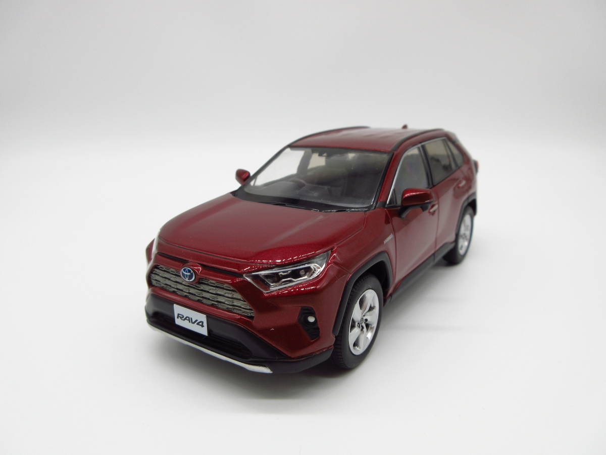 Yahoo!オークション - 1/30 トヨタ 新型RAV4 ラブフォー ラブ4 ハイブ...