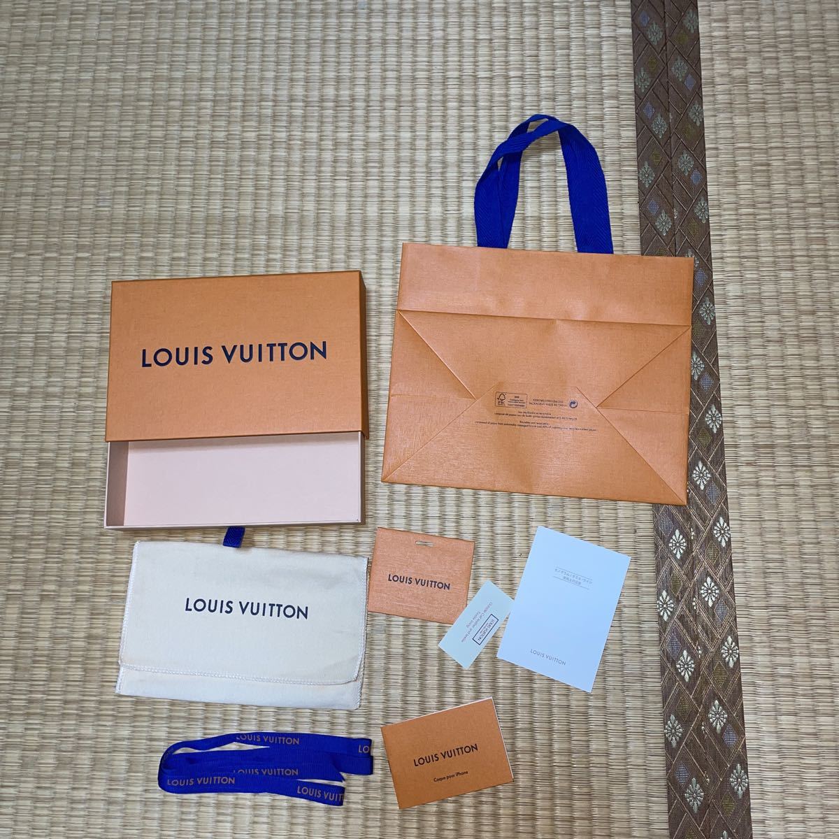 ヤフオク! - LOUIS VUITTON ルイヴィトン 紙袋 ショップ袋 保... ヤフオク! - LOUIS VUITTON ルイヴィトン 紙袋 ショップ袋 保...