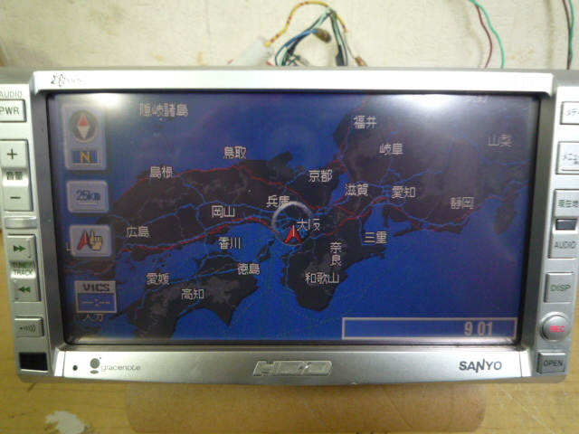 20327 SANYO サンヨー HDDナビ NVA-HD1000A 地図05年 HDD/CD/DVD/MD/TV ジャンク_画像3