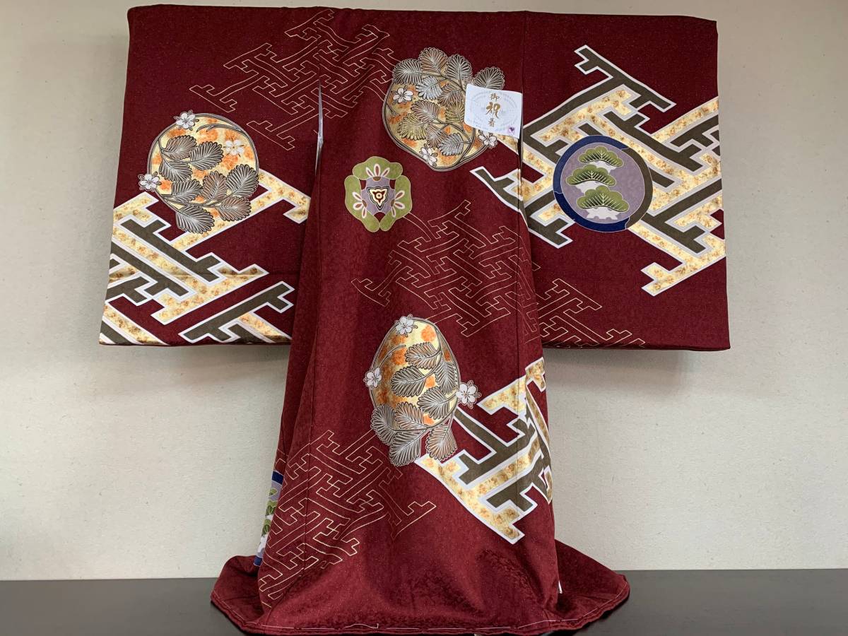  бесплатная доставка! one разряд сверху. прекрасное качество . стильный .. три . кимоно ( сосна * круг . вышивка золотой . обработка | золотая краска ножны type ) мужчина. "Семь, пять, три" *...* церемния на рождение ребенка Okuizome тоже 