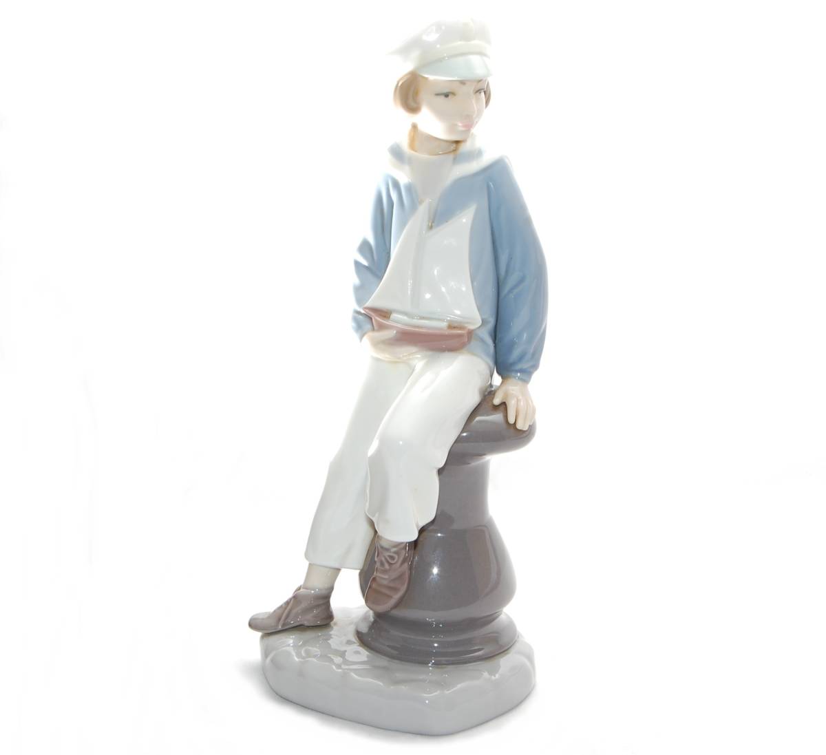 極上品 LLADRO リヤドロ 『セーラーマン Sailor Boy』 No.4810 ヨット 少年 男 絶版品 かなり貴重 フィギュリン LIADRO リアドロ