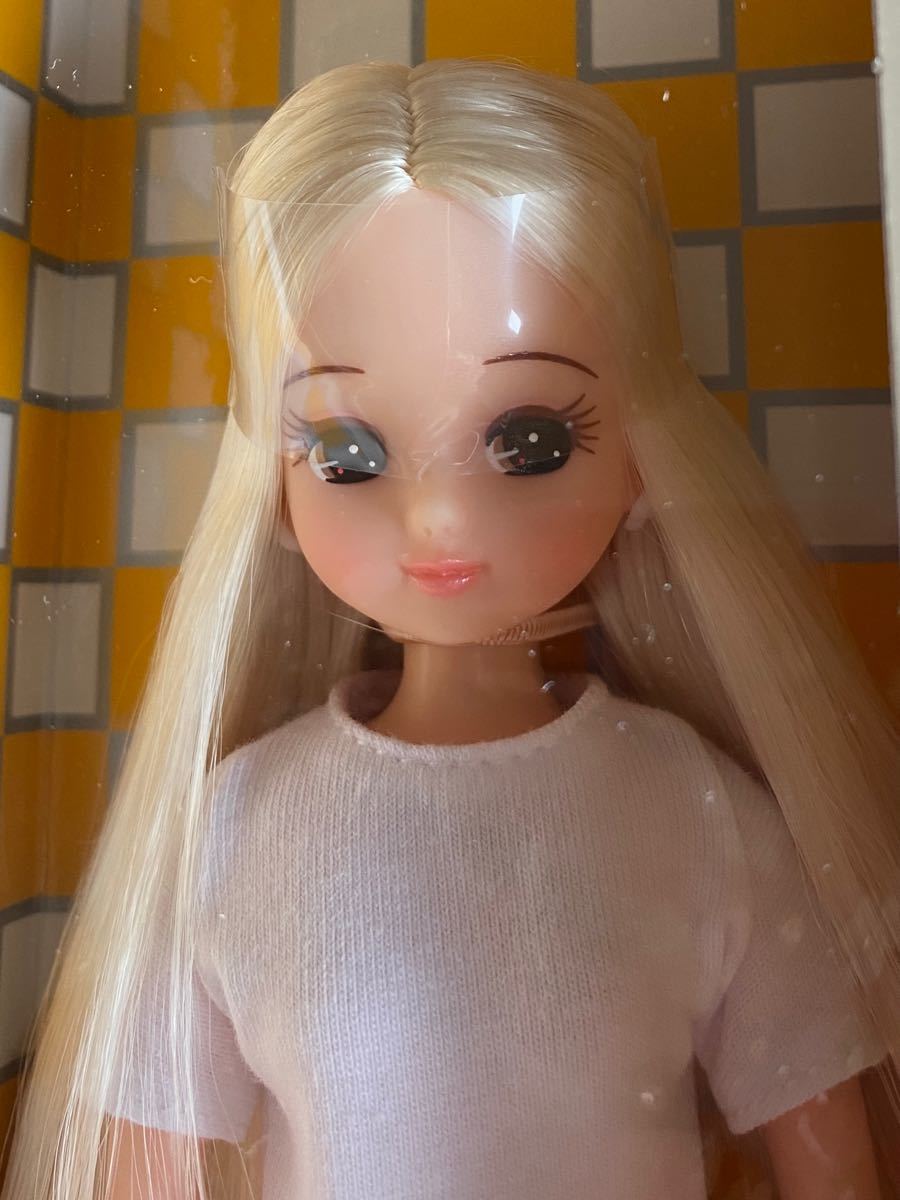 高級品市場 新品 即納 2022年度版 神戸三宮アイコンモデル リカちゃん