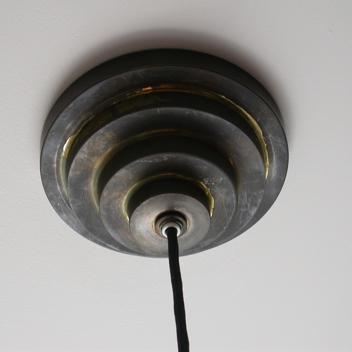 . white glass brass pendant lighting φ15cm ( weight :0.7kg)/ 1930 period doi Tour ru deco Vintage lamp 