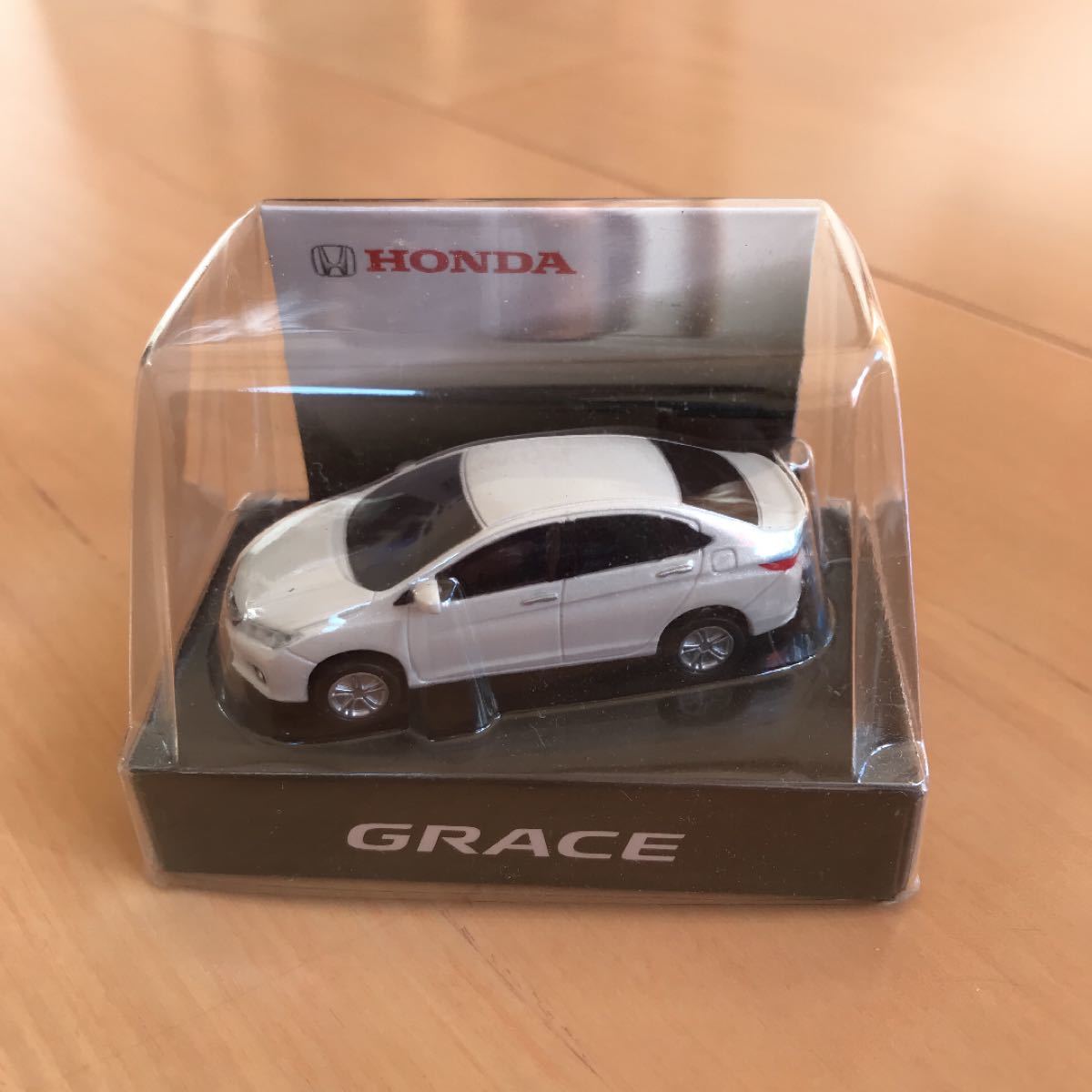 Paypayフリマ Honda ホンダ グレイス Ledキーホルダー ホワイト Ledライト ミニカー Paypayフリマ Honda ホンダ グレイス Ledキーホルダー ホワイト Ledライト ミニカー