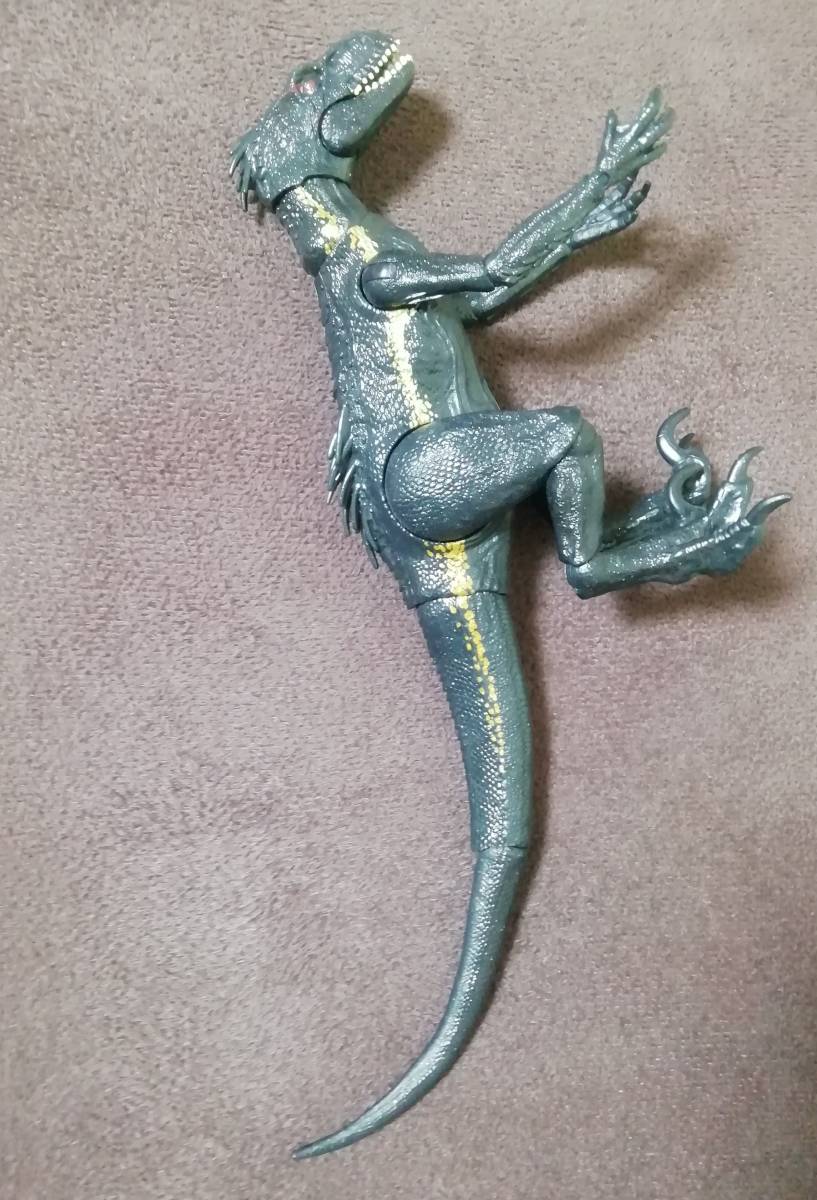 ジュラシックワールド 炎の王国 インドラプトル アクションフィギュア Jurassic World Indoraptor Figure_画像2