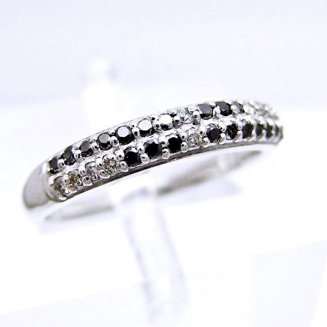 K18WG ★ホワイトゴールド リング 指輪 ◇ブラックダイヤモンド0.14ct ◇ダイヤモンド0.06ct ●11号◆【中古・新品仕上げ済み】　/29804