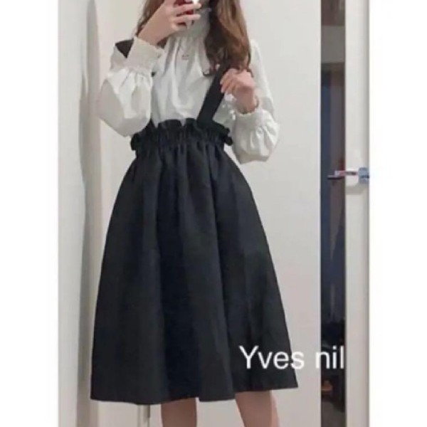Paypayフリマ サスペンダースカート フレアスカート 量産型服 黒 Paypayフリマ サスペンダースカート フレアスカート 量産型服 黒