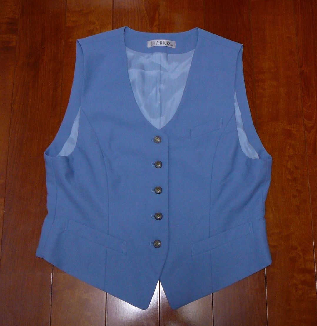 ★送料230円★　QUARKブランド　13号　事務ベスト　OL制服　コスプレ衣装　受付嬢