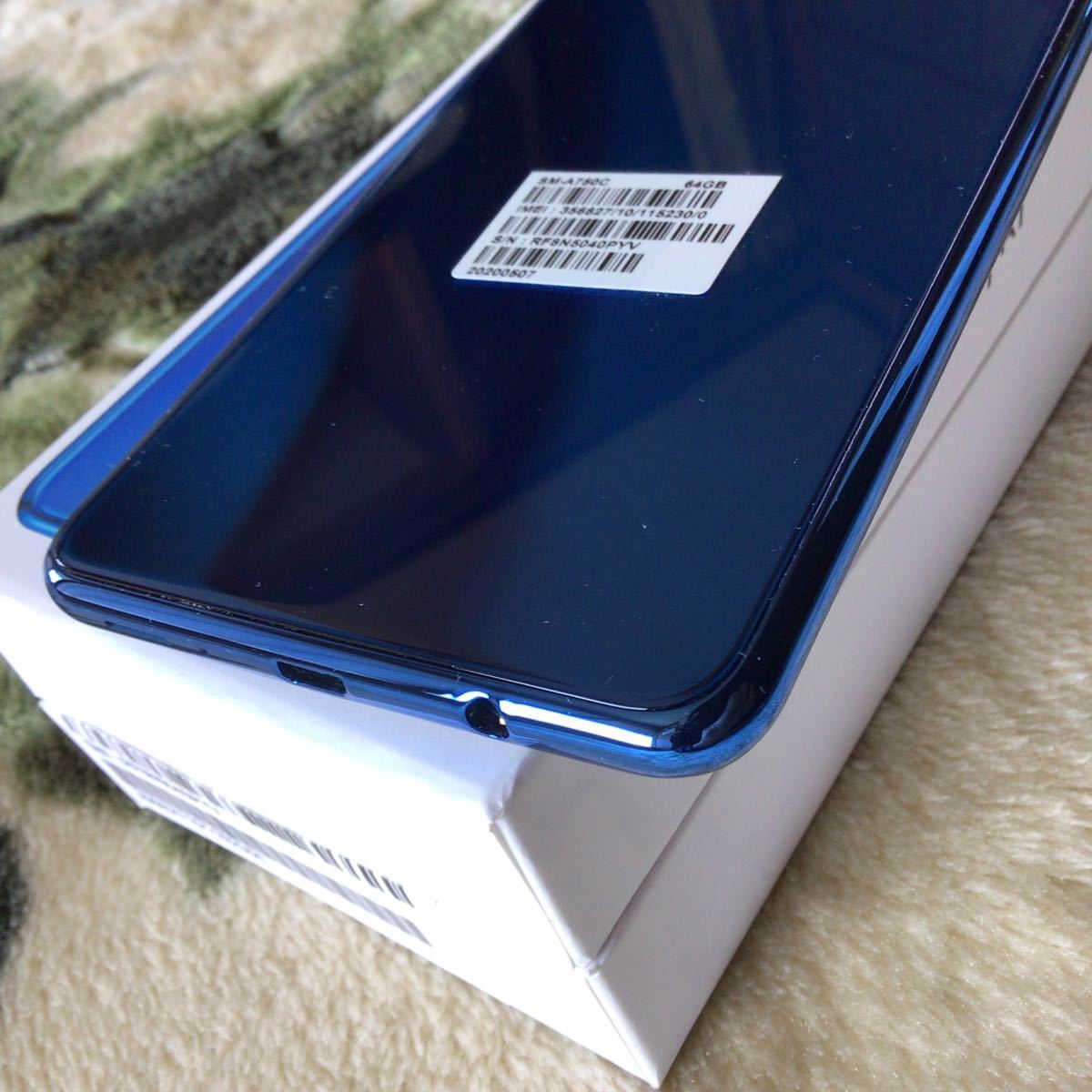 Galaxy A7 楽天モバイル　SM-A750C ブルー　SIMフリー 付属品付き