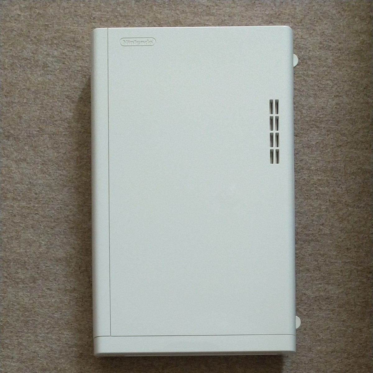 WiiU  本体のみ  BASIC 8GB    