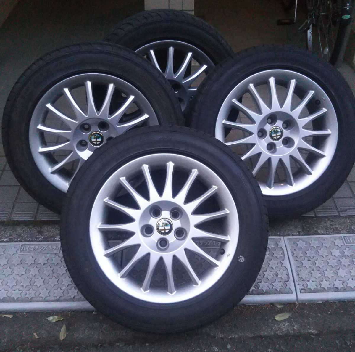おしゃれ アルファロメオ純正ホイール16×6.5J+41.5 19年式!バリ溝