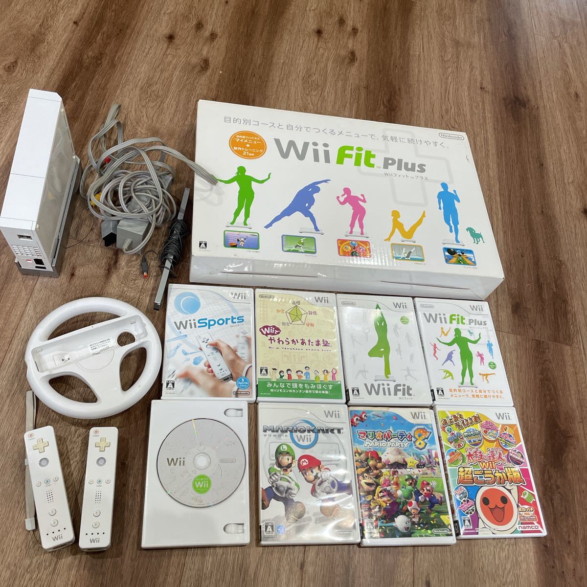 任天堂 Wii 本体　マリオ　太鼓の達人　スポーツ　Wiiフィット Wii Fit バランスボード　Wii fit plus