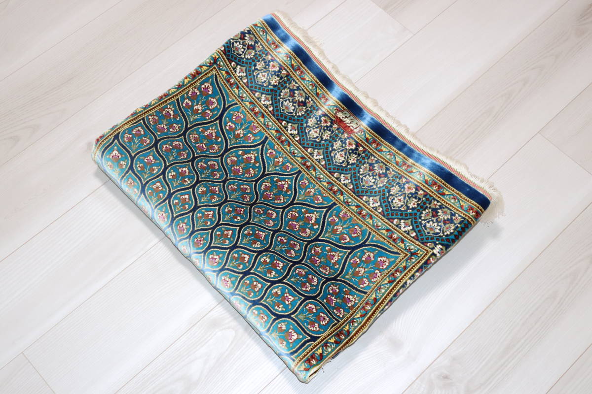 [おすすめ品]人気柄　最高級 証明書付 ペルシャ絨毯 Qom クム産 シルク 100% 絨毯バッグ付 壁掛けサイズ No.8028_画像9