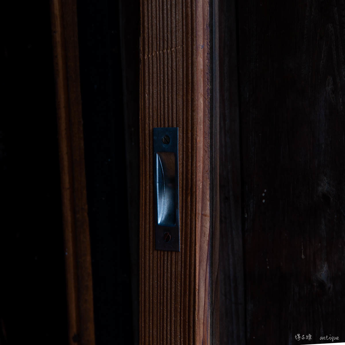 [ старый дом в японском стиле. двери ] кипарисовик туполистный. obi ввод большой окно / высота 1374 ширина 682/ латунь ключ дверь машина есть /.. . кипарис / из дерева окно из дерева двери . дверь раздвижная дверь / античный старый двери выгода старый .