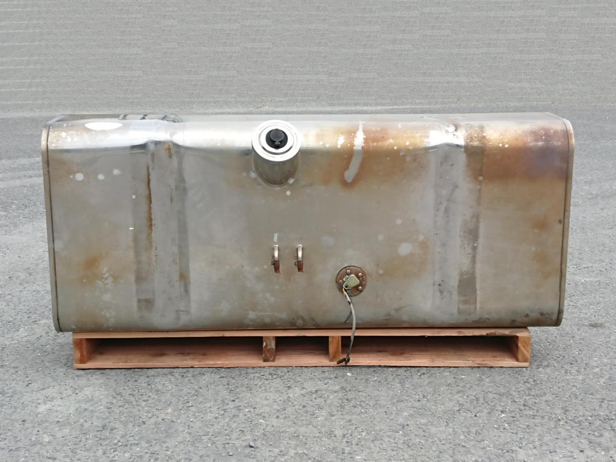 210666 made of stainless steel fuel tank 200 liter 1275×540×325