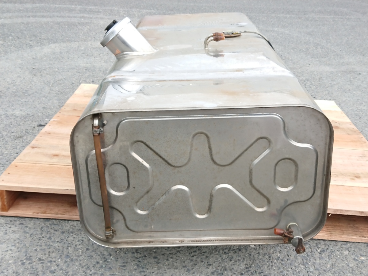 210666 made of stainless steel fuel tank 200 liter 1275×540×325