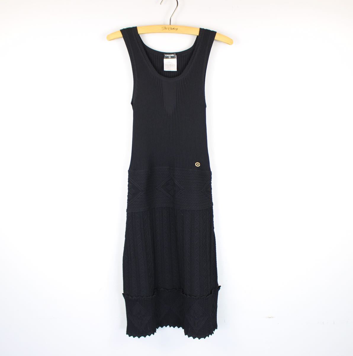 CHANEL 07P COCO MARC NO SLEEVE KNIT ONE PIECE MADE IN ITALY