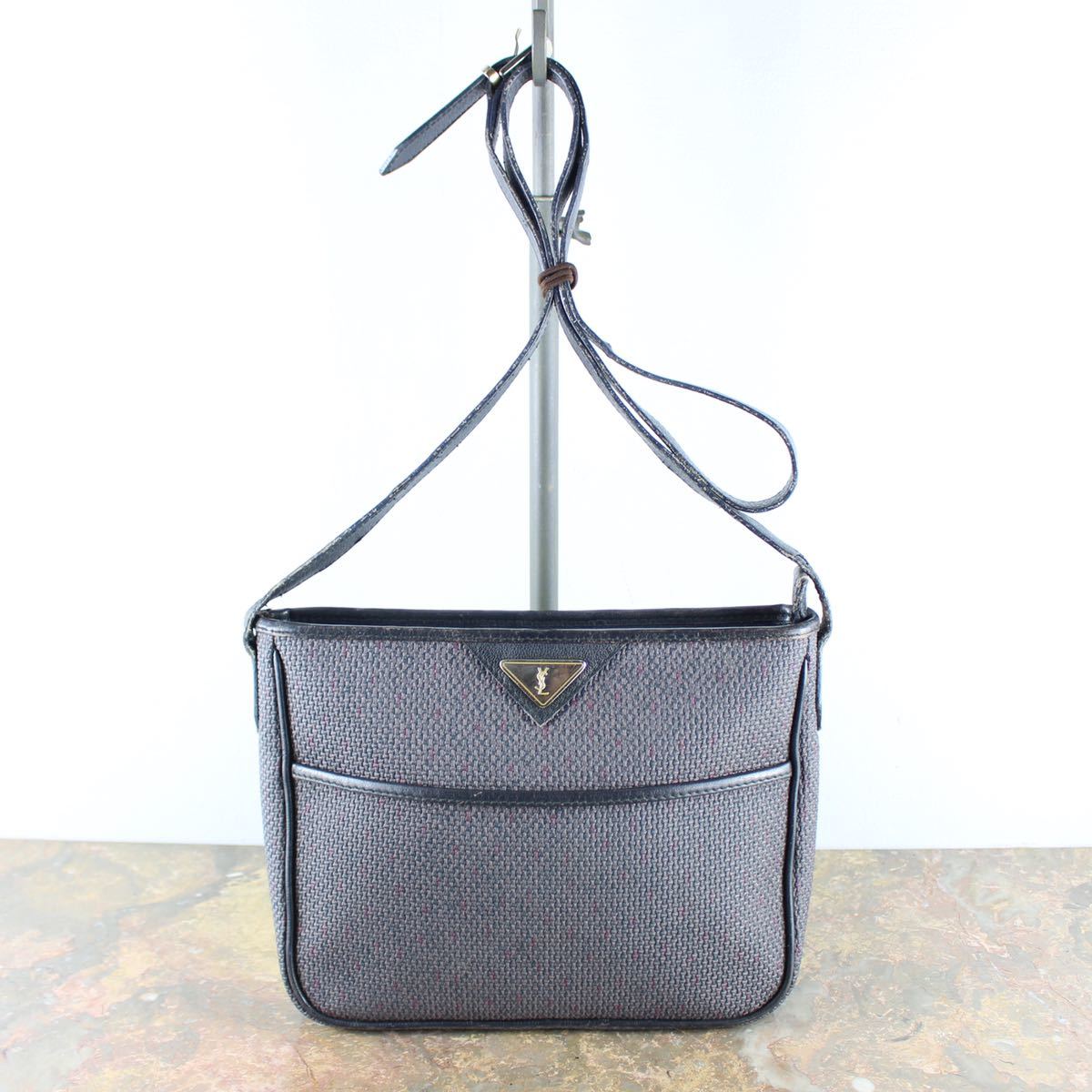 YVES SAINT LAURENT LOGO SHOULDER BAG/ Yves Saint-Laurent Logo shoulder bag 