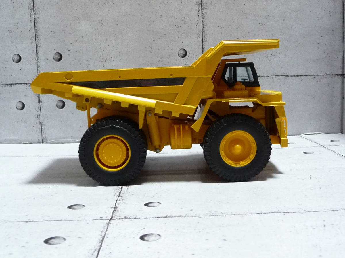 KOMATSU HD785 ダンプトラック　建設トラック_画像3