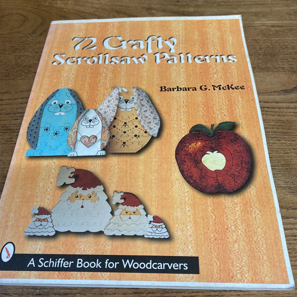 72 Crafty Scrollsaw Patterns Schiffer Book for Woodcarvers 洋書
