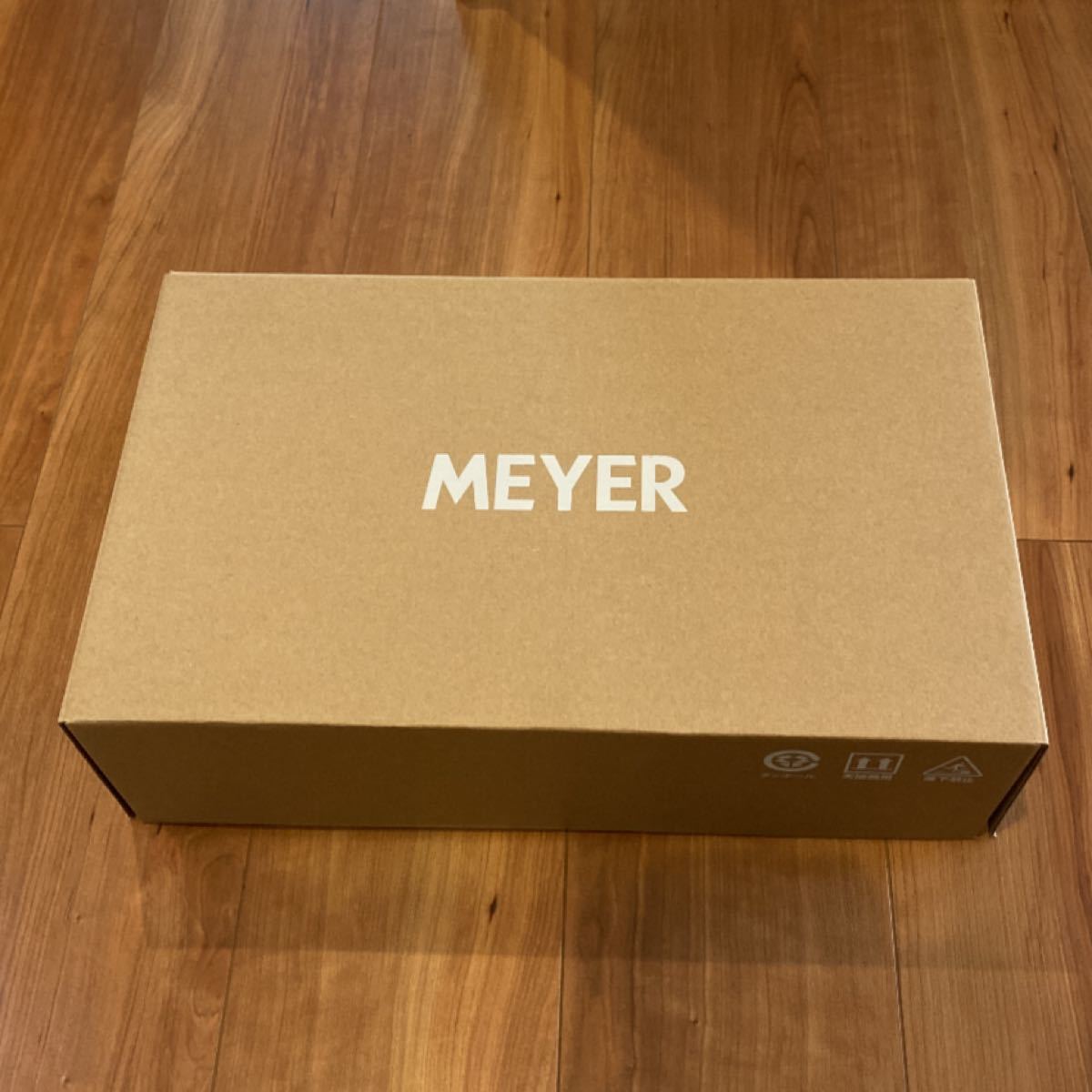 新品マイヤー(Meyer) ディープパン ライトポット 20cm 蓋付き ブルー