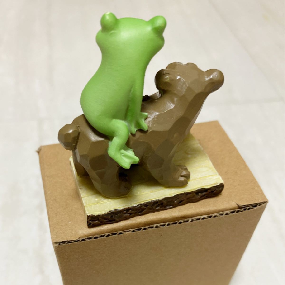コポー 木彫りのクマとカエル 72500｜PayPayフリマ