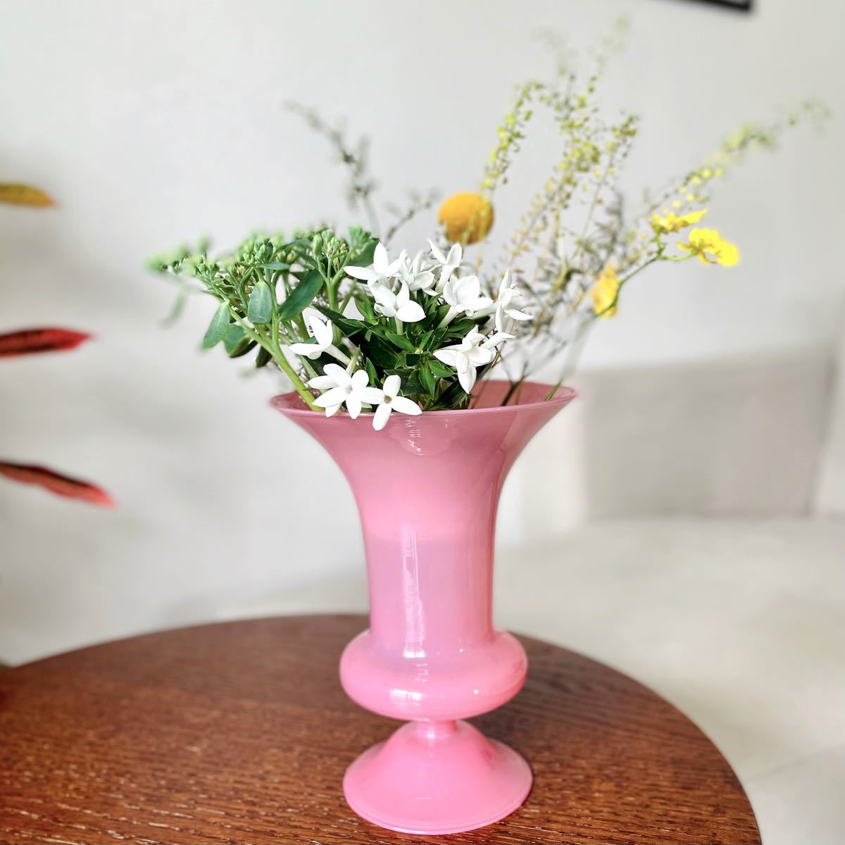 ピンク　ヴィンテージライク　ガラス　花瓶　フラワーベース