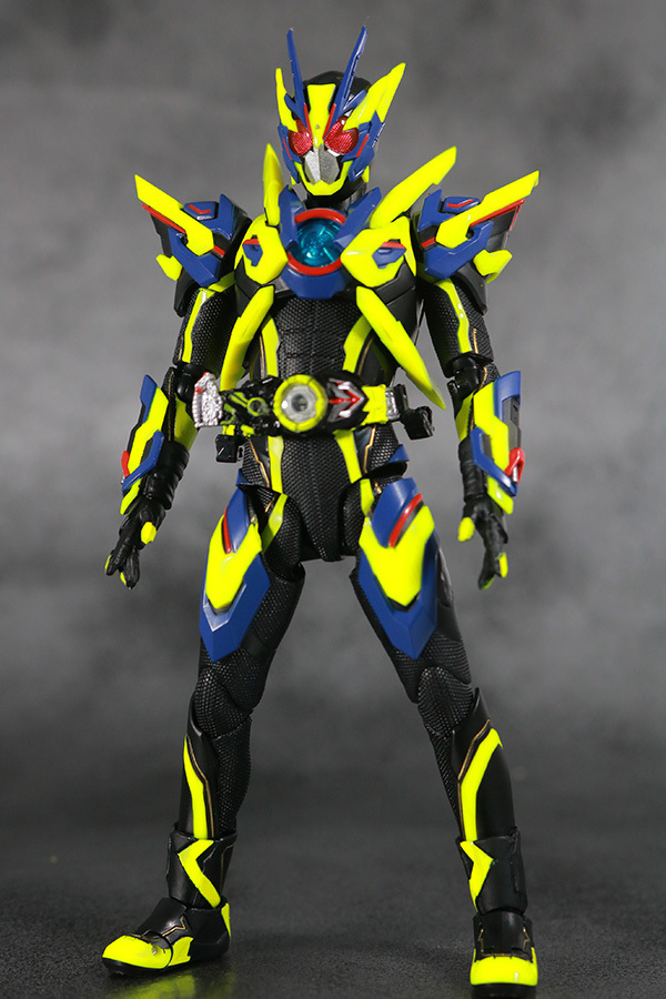 仮面ライダーゼロワン シャイニングアサルトホッパー 輸送箱未開封