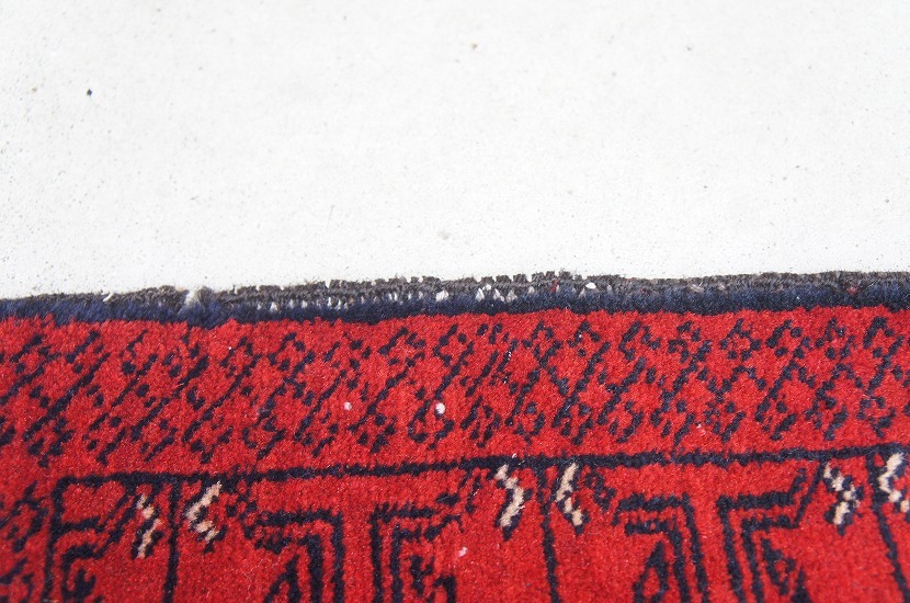 バルーチ族　トライバルラグ　144×84cm 40/手織り絨毯/ハンドメイド/ヴィンテージラグマット/オールドラグ/オールドキリム/ギュル/部族_画像7