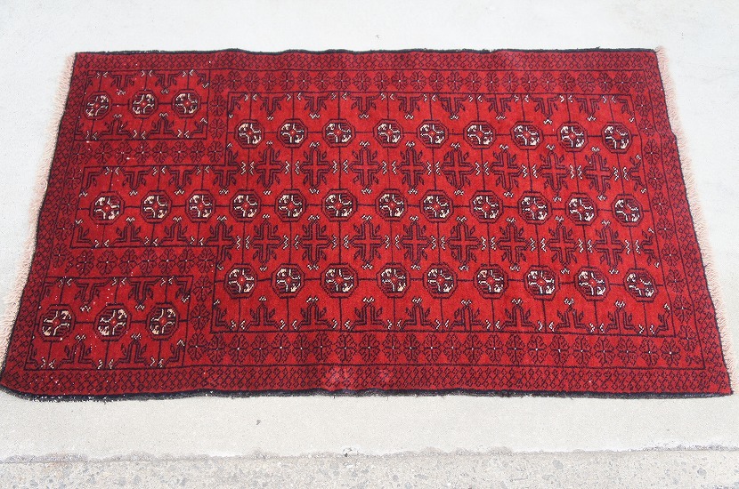 バルーチ族　トライバルラグ　144×84cm 40/手織り絨毯/ハンドメイド/ヴィンテージラグマット/オールドラグ/オールドキリム/ギュル/部族_画像2