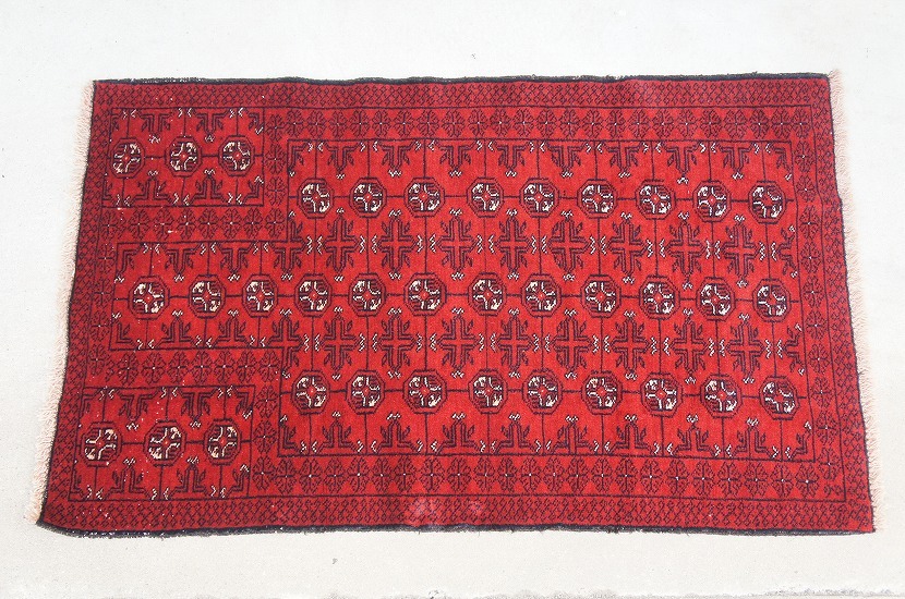 バルーチ族　トライバルラグ　144×84cm 40/手織り絨毯/ハンドメイド/ヴィンテージラグマット/オールドラグ/オールドキリム/ギュル/部族_画像1