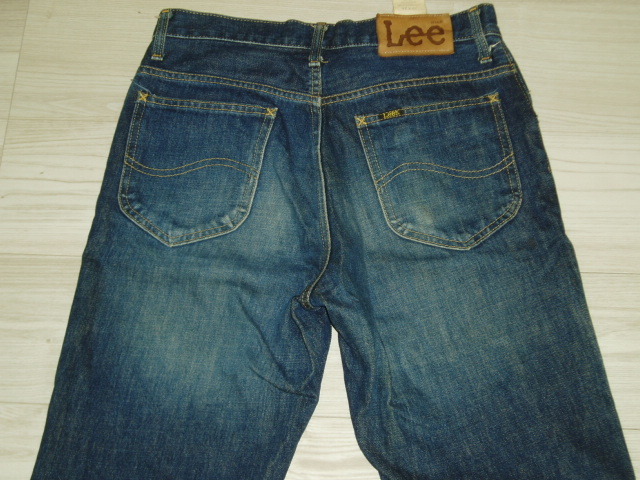 Leeのジーンズ【W29】USED　　送料520円～　　ウエスト：平置きで37ｃｍ股下：79.5ｃｍ_画像4