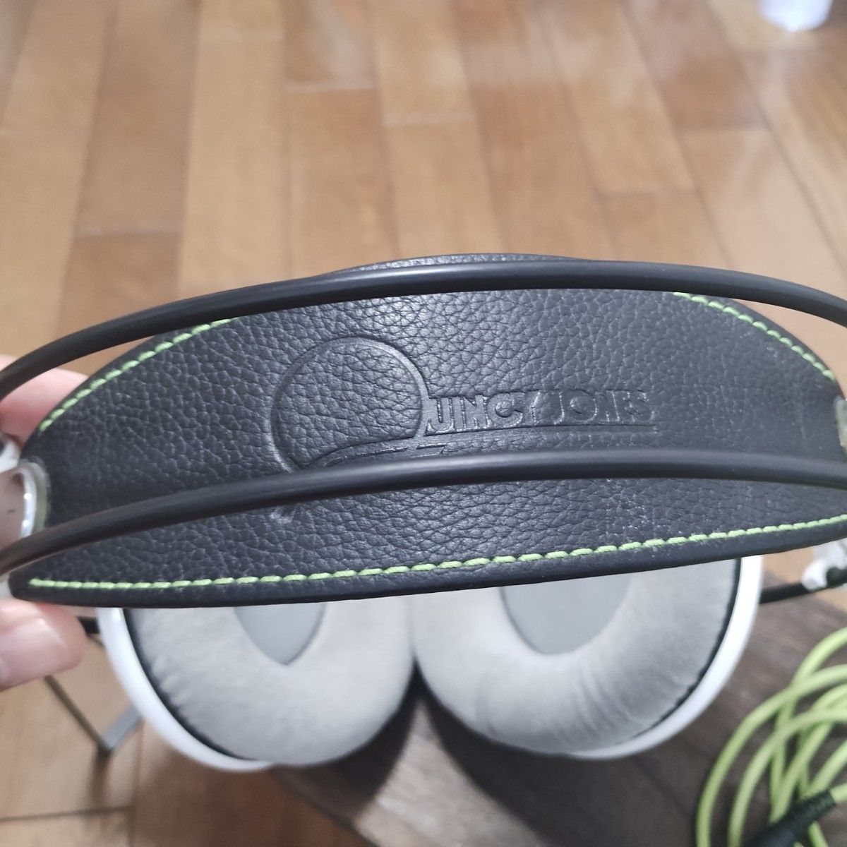 AKG Q701 オーストリア製 ホワイト｜Yahoo!フリマ（旧PayPayフリマ）