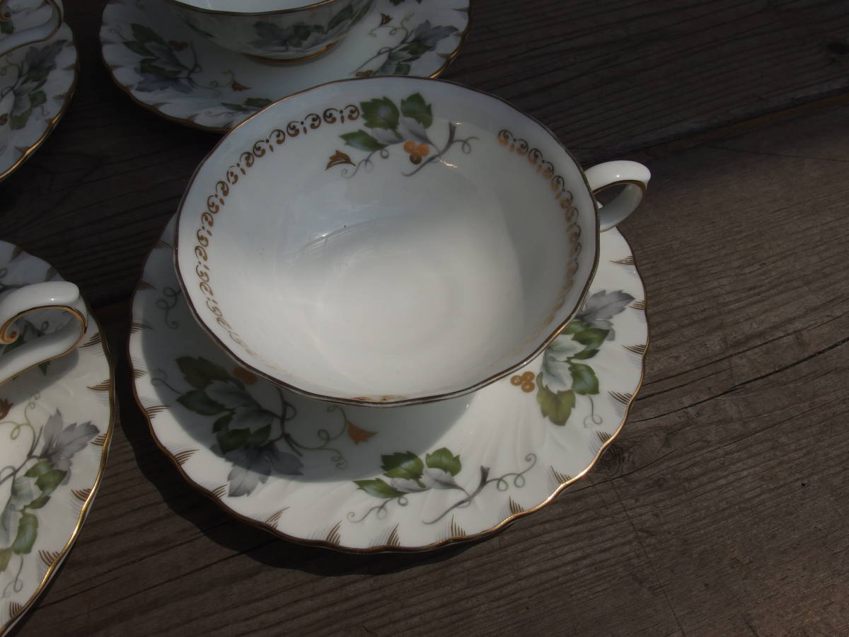 【A10403】中古 HOYA Bone china Japan ホヤ GREEN LEAF カップ＆ソーサ 6客セット 金彩 碗皿・コーヒー・珈琲◎_画像2