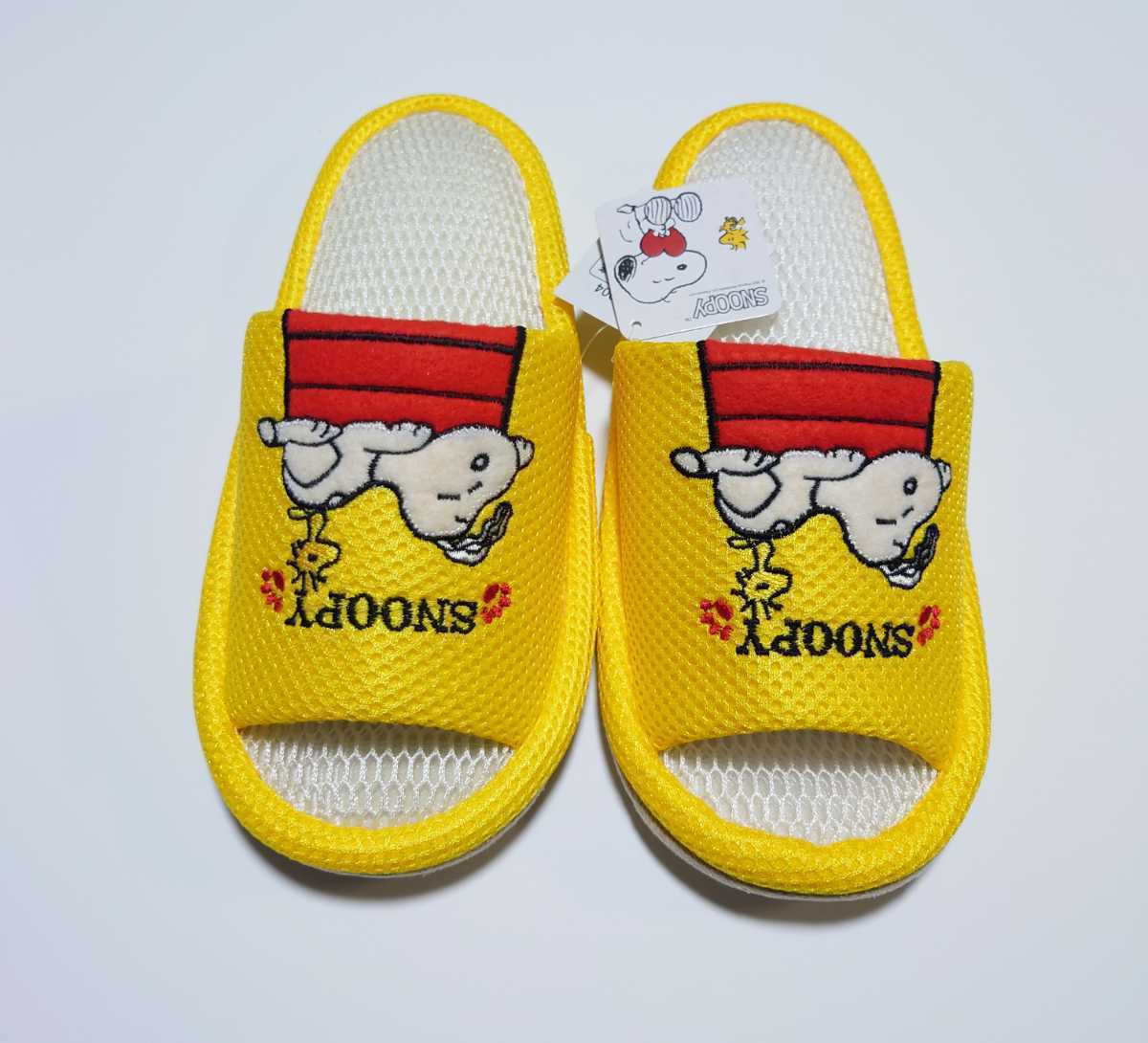 スヌーピースリッパ3足セットメッシュ刺繍夏用ルームスリッパメッシュ底ルームシューズトイレスリッパsnoopy Peanut シューズ日本代购 买对网 スヌーピースリッパ3足セットメッシュ刺繍夏用ルームスリッパメッシュ底ルームシューズトイレスリッパsnoopy Peanut シューズ日本代购 买对网