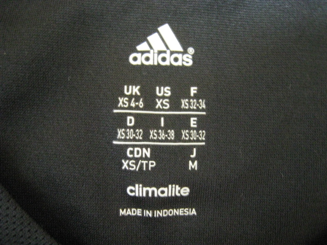adidas アディダス トップス Tシャツ スポーツウェア 半袖 丸首 黒 ブラック ロゴ Mサイズ_画像4