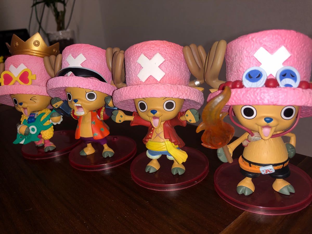 Paypayフリマ ワンピース チョッパー フィギュア4体 Paypayフリマ ワンピース チョッパー フィギュア4体