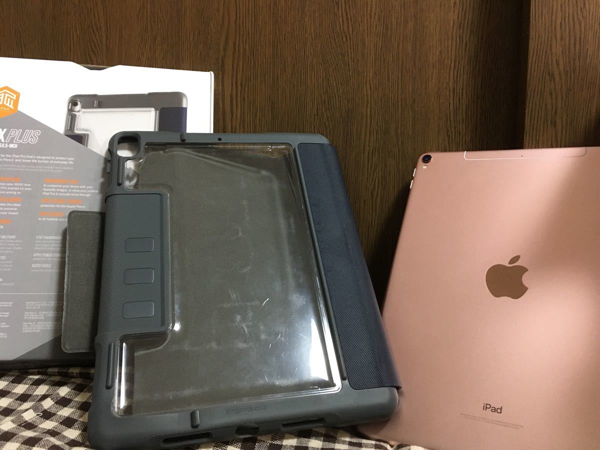 iPad pro 10.5 WiFi＋セルラー 64GB DUX PLUS ケース