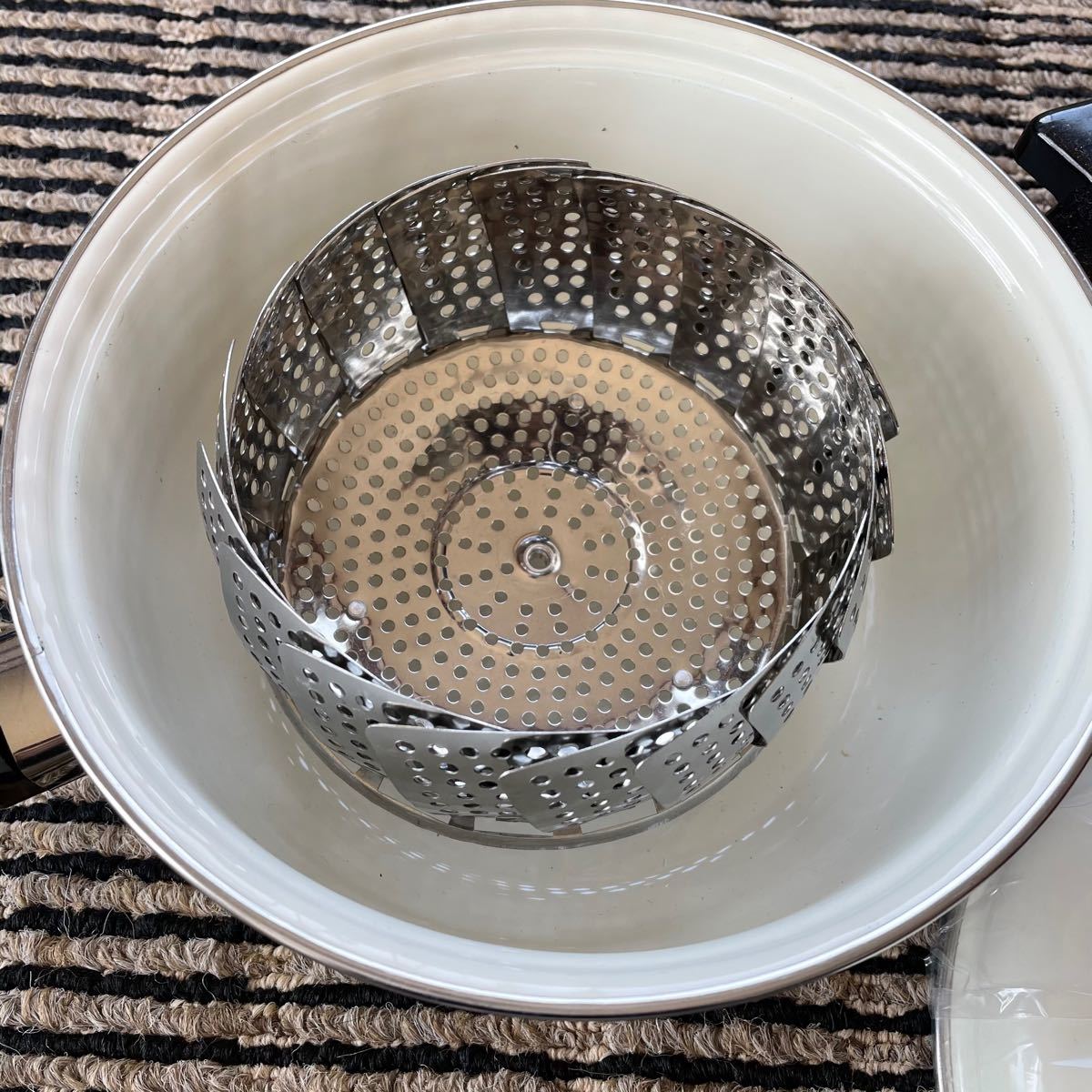 エプロンホーロー鍋/蒸すい鍋
