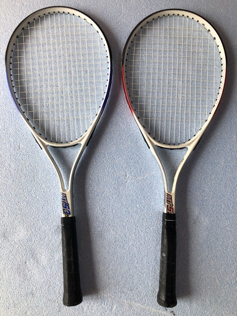 テニスラケット　硬式　２本　MIZUNO　ミズノ　ペア　PERCEVAL　MT53　カバー付き_画像2