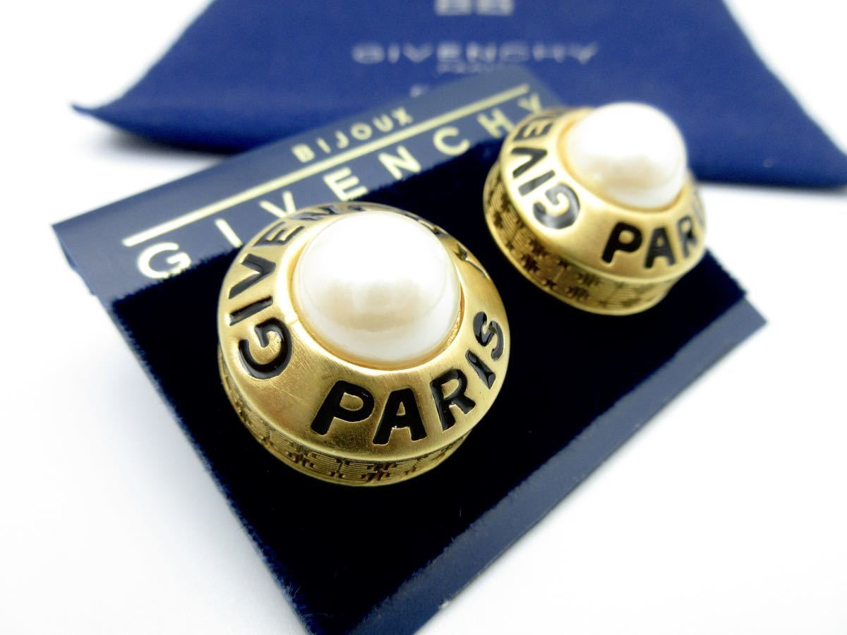 [ ultra rare ] large grain * fake pearl Givenchy GIVENCHY earrings Givenchy Vintage wedding party y-p18