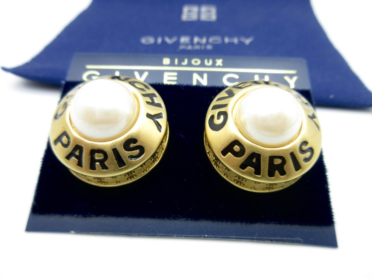 [ ultra rare ] large grain * fake pearl Givenchy GIVENCHY earrings Givenchy Vintage wedding party y-p18