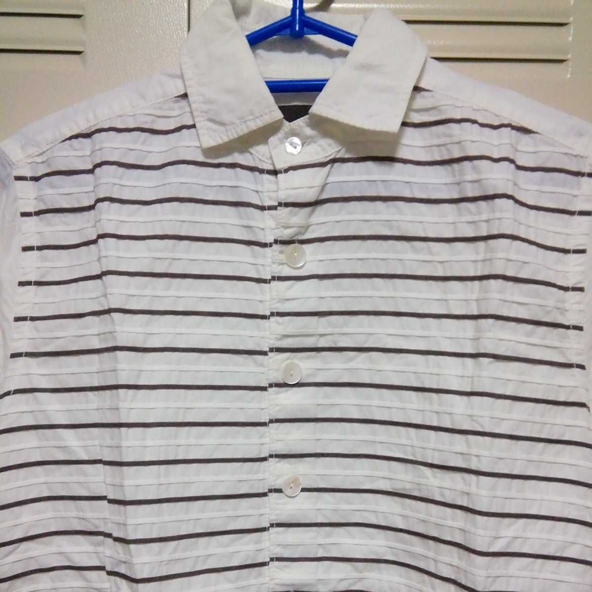 ★【古着】半袖シャツ サイズ46　白、茶　ボーダー柄 シンプルなデザイン(*´▽｀*)_画像2