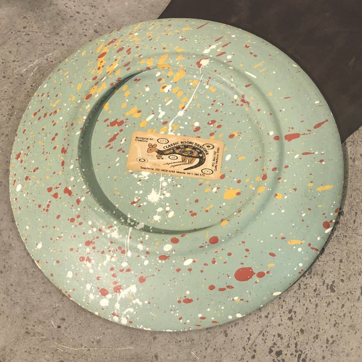 【即決/送料無料】 classic koori designs アボリジニアートプレート 陶磁器製飾り皿 絵皿 一点物 ハンドメイド 海外土産 インテリア