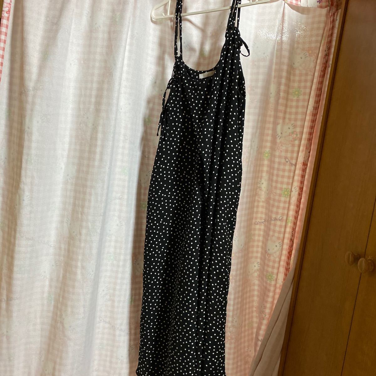 Paypayフリマ American Holic キャミワンピース ドット柄 Paypayフリマ American Holic キャミワンピース ドット柄