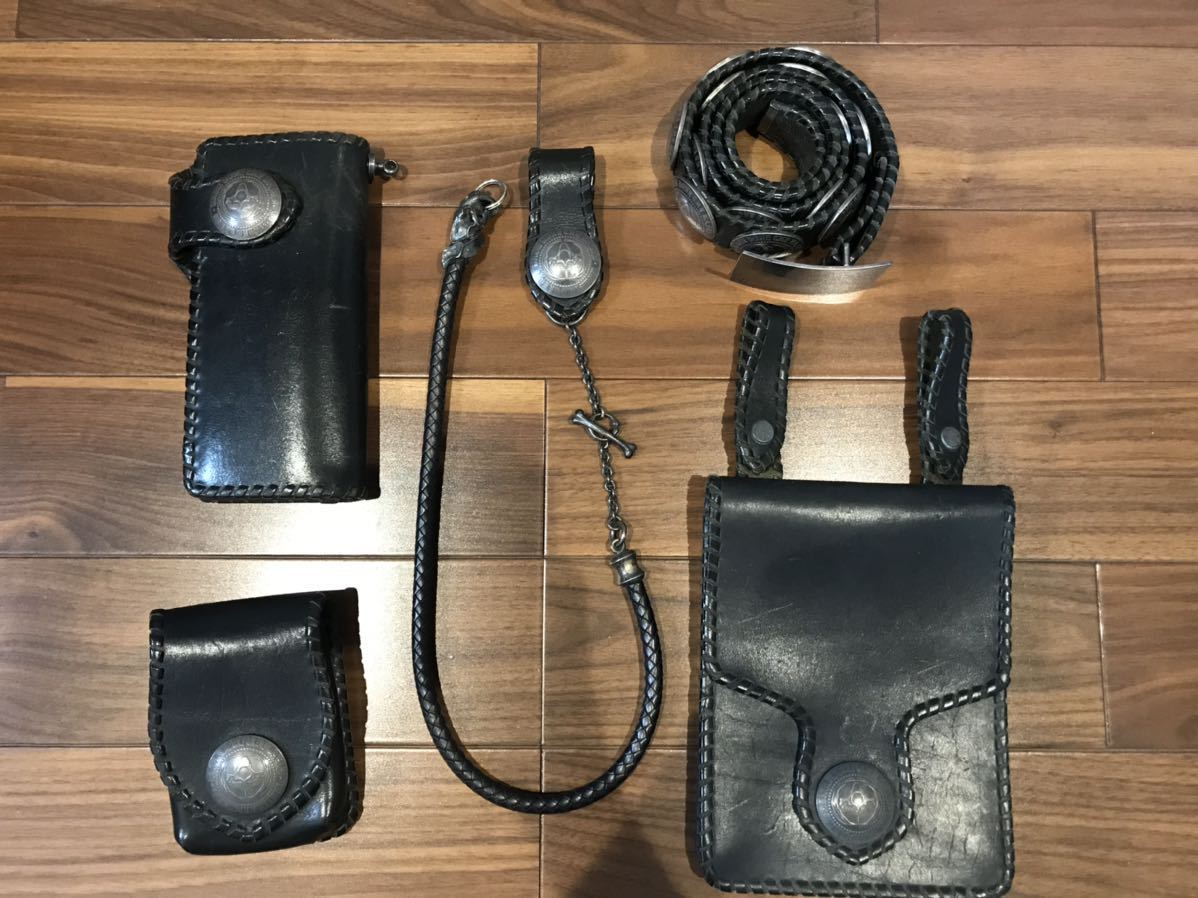 希少 バックボーン コンチョ ベルト ウォレット コード メディスン