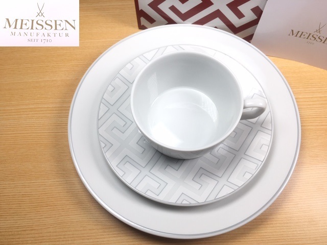 品格】 Meissen マイセン コスモポリタン ホワイトパレス コーヒーC/S