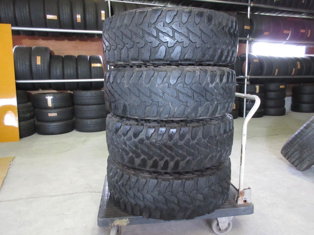 中古タイヤ　265/70R17 LT YOKOHAMA GEOLANDAR M/T G003 2018年式　7mm 4本セット_画像1