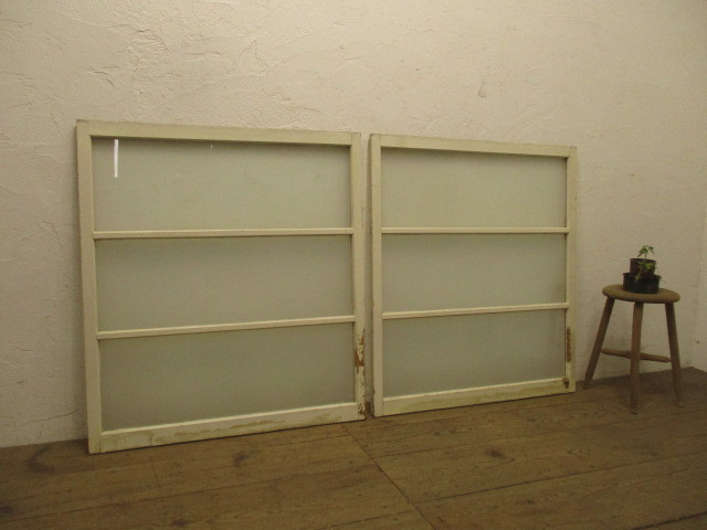 taE004*[H97cm×W87cm]×2 sheets * pretty white paint. old tree frame glass door * fittings sliding door sash old Japanese-style house block shop marks lieL.1