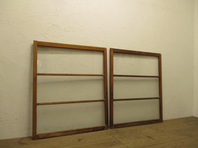 taX867*(2)[H103cm×W88cm]×2 sheets * retro taste ... old wooden glass door * fittings sliding door Vintage lino beige .nK.1